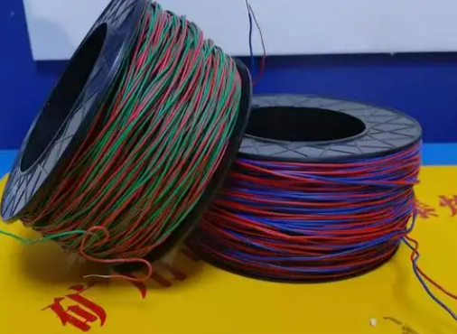 双牌放炮线的主要材质有哪些？不同材质的适用场景有何区别？